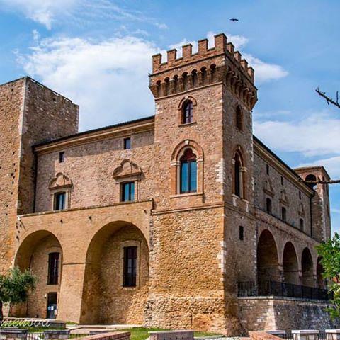 Hotel Leon D'Oro Castel Frentano Extérieur photo