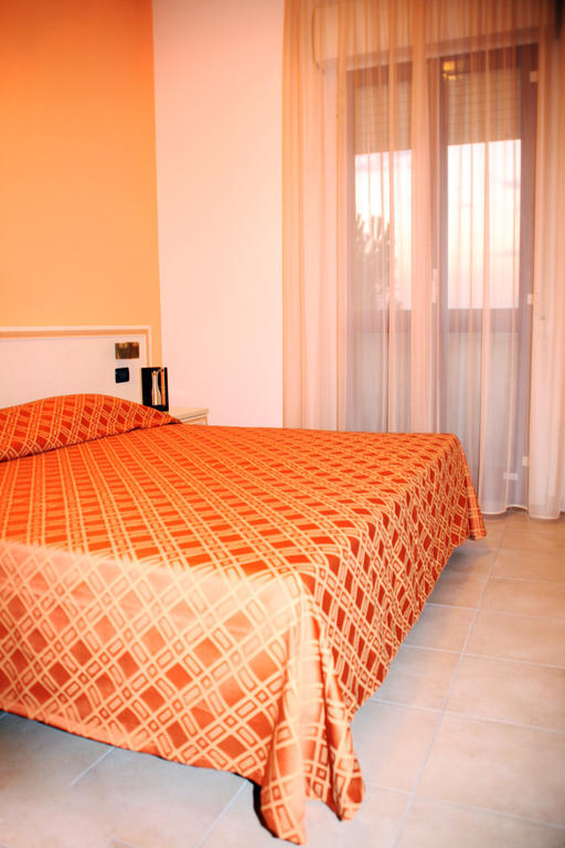 Hotel Leon D'Oro Castel Frentano Extérieur photo